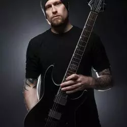 Andy James