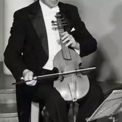 August Wenzinger