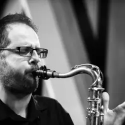 Ávéd János