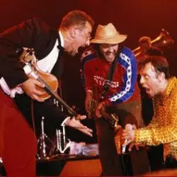 Emir Kusturica & The No Smoking Orchestra