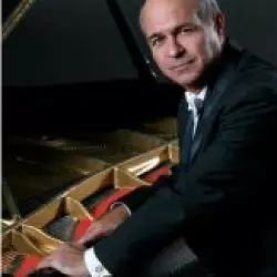 Enrique Graf