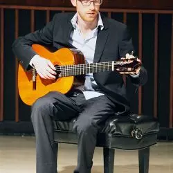 Florian Larousse