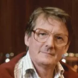 John Carewe
