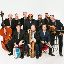 Love Light Orchestra