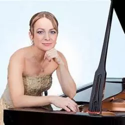 Natalia Rehling