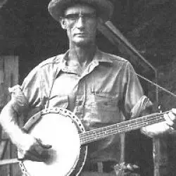 Roscoe Holcomb