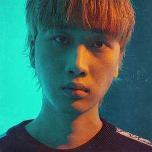 Album 김효은: LOVE-HATE