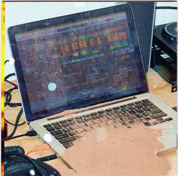 CD 100 Gecs: 10,000 gecs