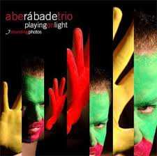CD Abe Rábade: Playing on light 7 sounding photos
