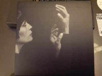 CD Angèle David-Guillou: Mouvements Organiques