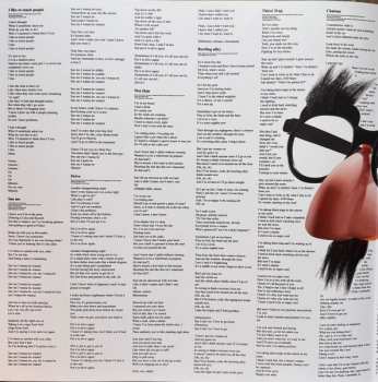 CD Audrey Hobert: Who's The Clown