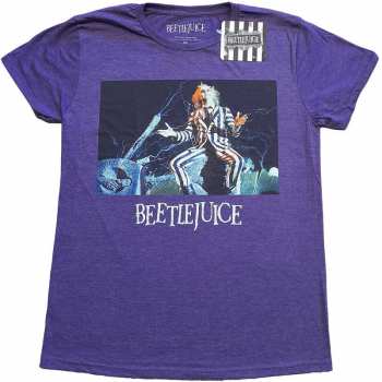 Merch Beetlejuice: Maglietta Sitting On A Tombstone 