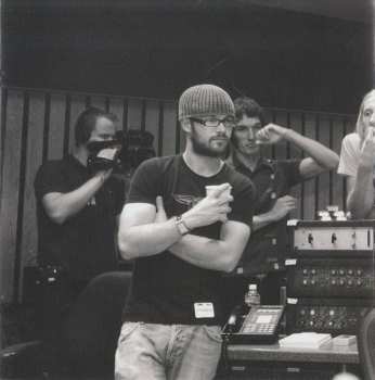 CD Bigbang: (Too) (Much) (Yang)