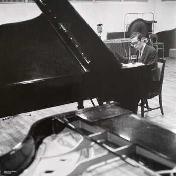 3LP Bill Evans: Treasures (Solo, Trio & Orchestra Recordings From Denmark (1965-1969)) LTD | NUM