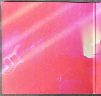 LP Blaak Heat Shujaa: Shifting Mirrors