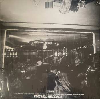 LP Blind Seagull: Nails