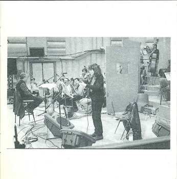 CD Bruno Tommaso: Oltre Napoli, La Notte