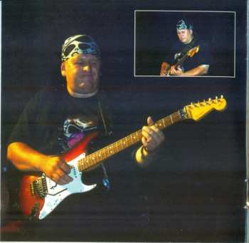 CD Budgie: Life In San Antonio