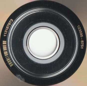 CD Centhron: Liebe Ist Krieg