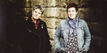 CD Chris While & Julie Matthews: Infinite Sky