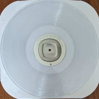 3LP Chromeo: She's In Control LTD | CLR