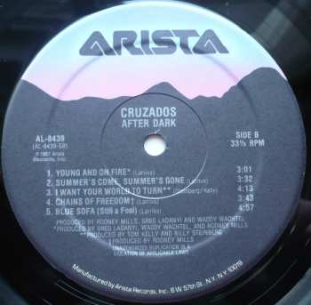 LP Cruzados: After Dark