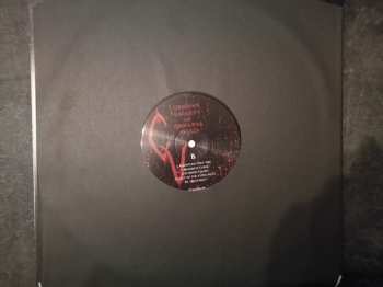 LP Cynabare Urne: Obsidian Daggers And Cinnabar Skulls LTD