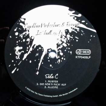 2LP Cynthia Nickschas: Is' Halt So!