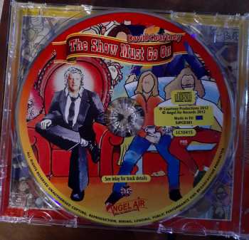 CD David Courtney: The Show Must Go On