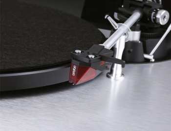 Audiotechnica DUAL CS 800 Black Edition 1 of 50 + Ortofon 2M RED