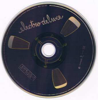 CD Electro Deluxe: Play