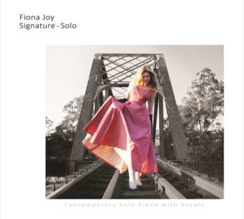 Album Fiona Joy Hawkins: Signature-Solo
