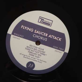 LP Flying Saucer Attack: Chorus