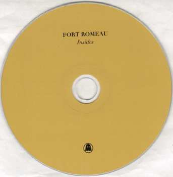 CD Fort Romeau: Insides