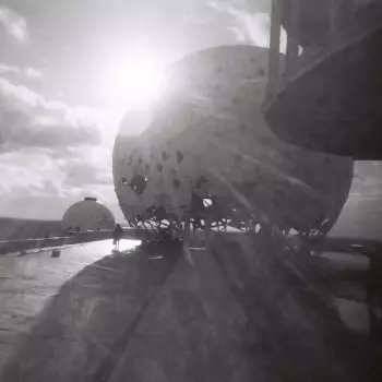 Hazy Eyes Maybe / Knowing