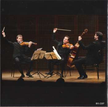 SACD Paul Hindemith: String Trios