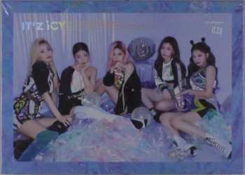 Album Itzy: It'z Icy