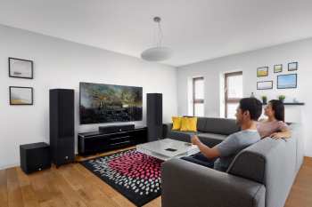Audiotechnica JBL STAGE A100P - Aktivní subwoofer, 150 W RMS, 10" - černý