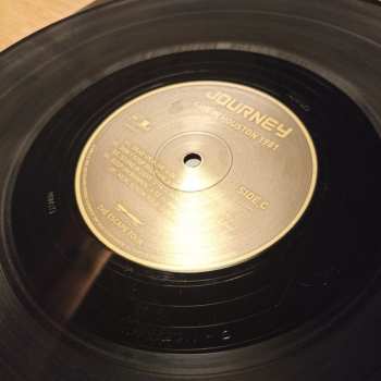 2LP Journey: Live In Houston 1981 Escape Tour