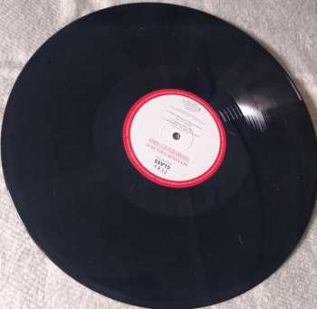 LP Keenan/Russell Duo: Performs Monument Maker