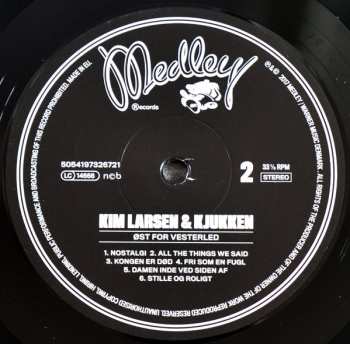 LP Kim Larsen & Kjukken: Øst For Vesterled