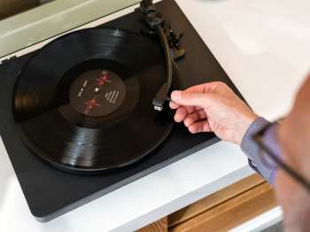 Audiotechnica Lenco L-30 Černá