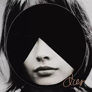 Lia Ices: Ices