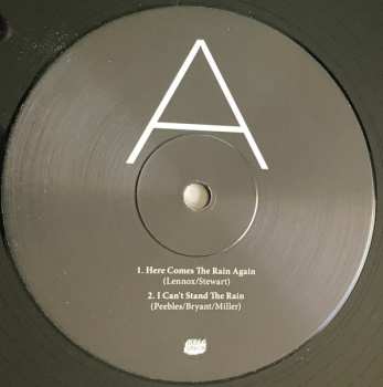 LP Liela Moss: A Little Bit Of Rain