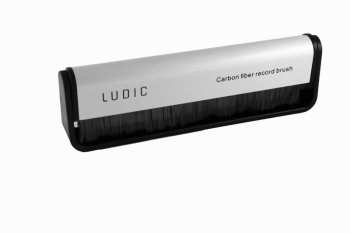 Audiotechnica Ludic - Kartáč na desky z uhlíkových vláken
