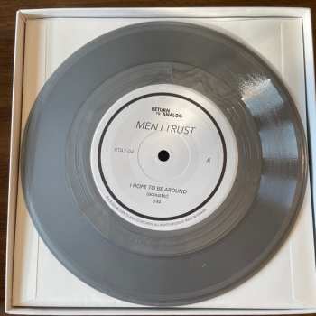 SP/Set di cofanetti/MC Men I Trust: Forever Live Sessions CLR | LTD