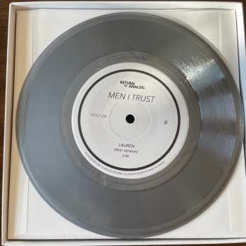 SP/Set di cofanetti/MC Men I Trust: Forever Live Sessions CLR | LTD