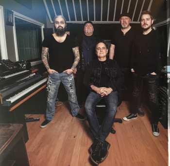 3LP/2CD/Set di cofanetti Neal Morse Band: Innocence & Danger LTD