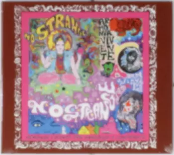 No Strange: Armonia Vivente tra Analogie e Contrasti