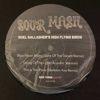 4LP/3CD/SP/Set di cofanetti Noel Gallagher's High Flying Birds: Back The Way We Came: Vol. 1 (2011 - 2021) LTD